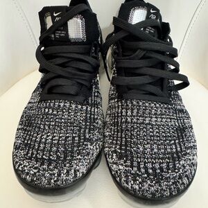 Nike Vapor Max Black and White Athletic Shoes